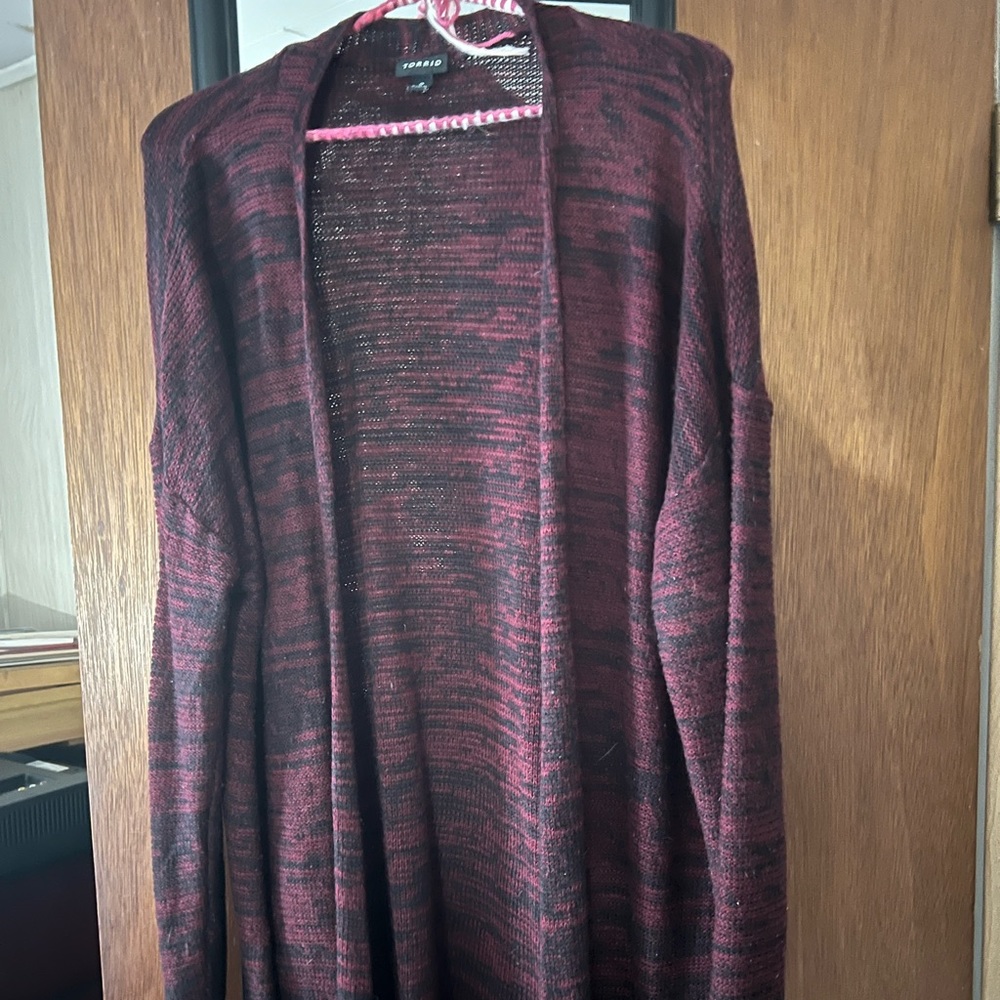 Torrid 2 Plus long line drop shoulder cardigan with pockets
